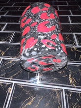 Load image into Gallery viewer, Black and white leopard print
