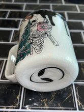 Load image into Gallery viewer, Holiday Skull
